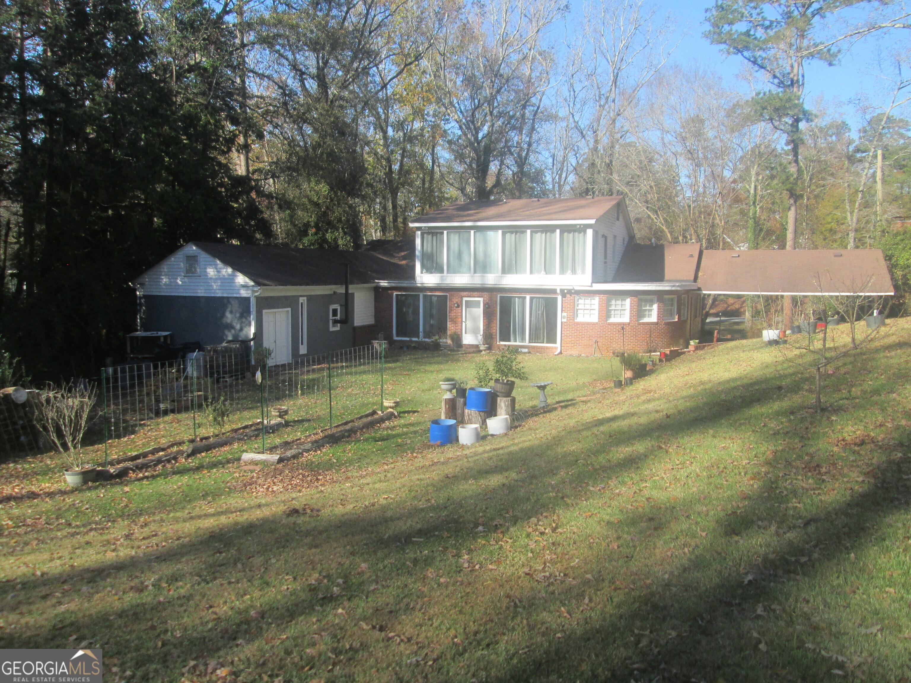 181 Brookside Drive Property Photo 6