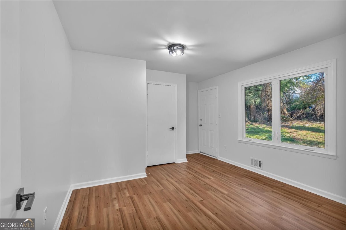 2142 Cloverdale Drive Se Property Photo 21