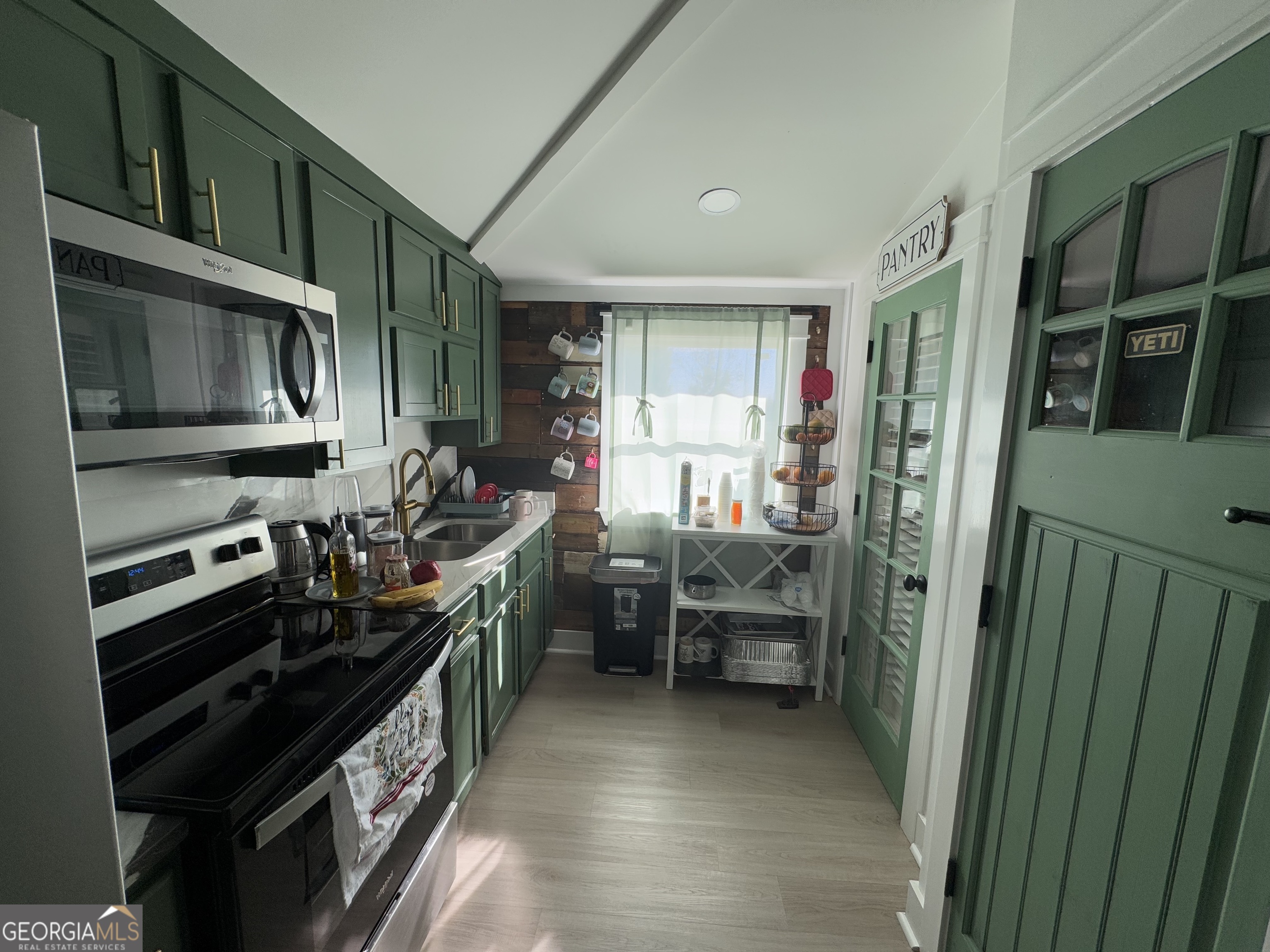 96 Bleckley Road Property Photo 36