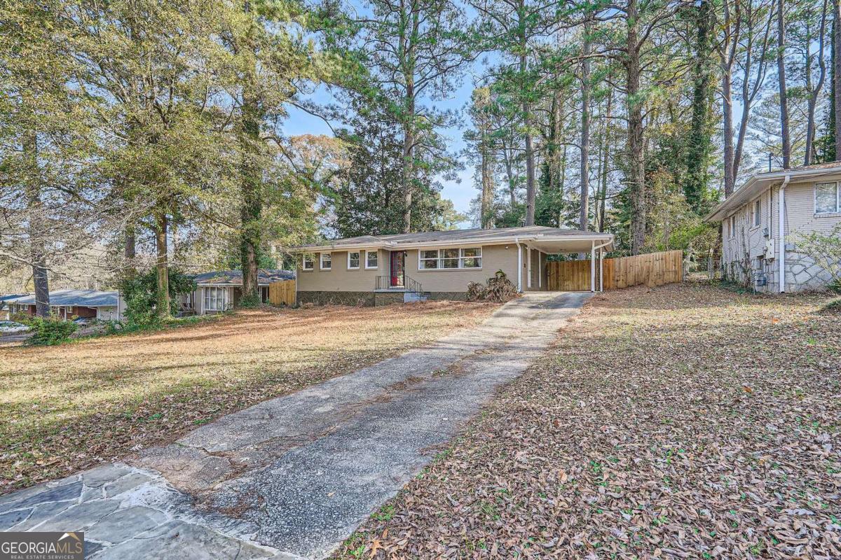 1374 Margarette Drive Property Photo 3