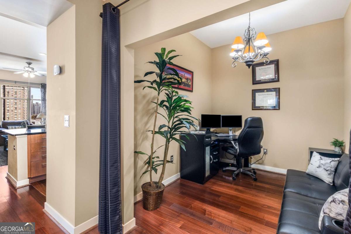 565 Peachtree Street Ne # 1209 Property Photo 26