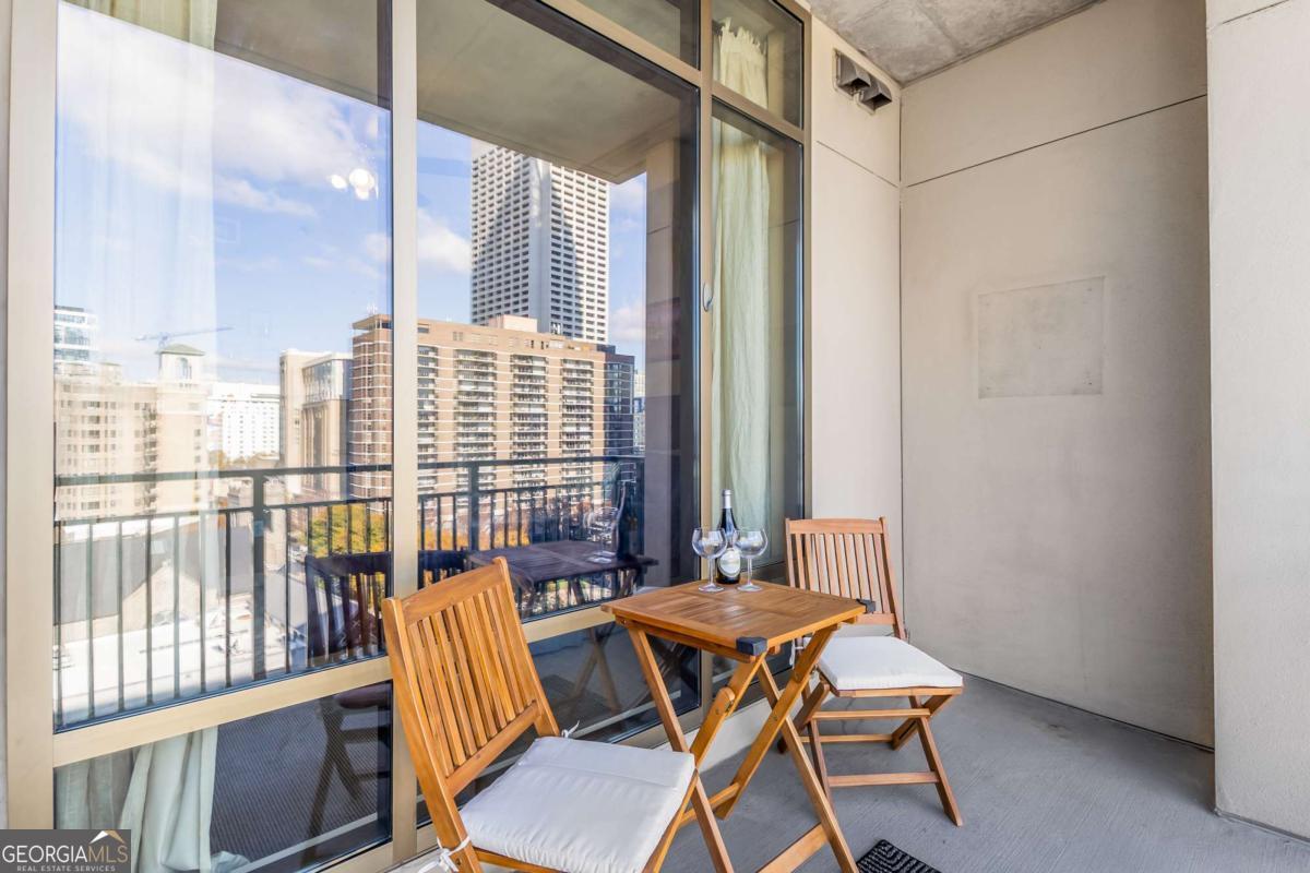 565 Peachtree Street Ne # 1209 Property Photo 34