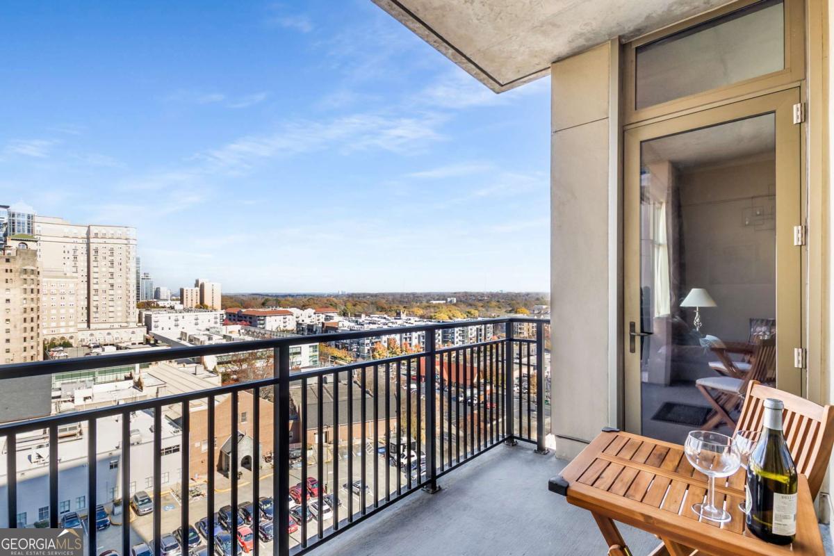 565 Peachtree Street Ne # 1209 Property Photo 35