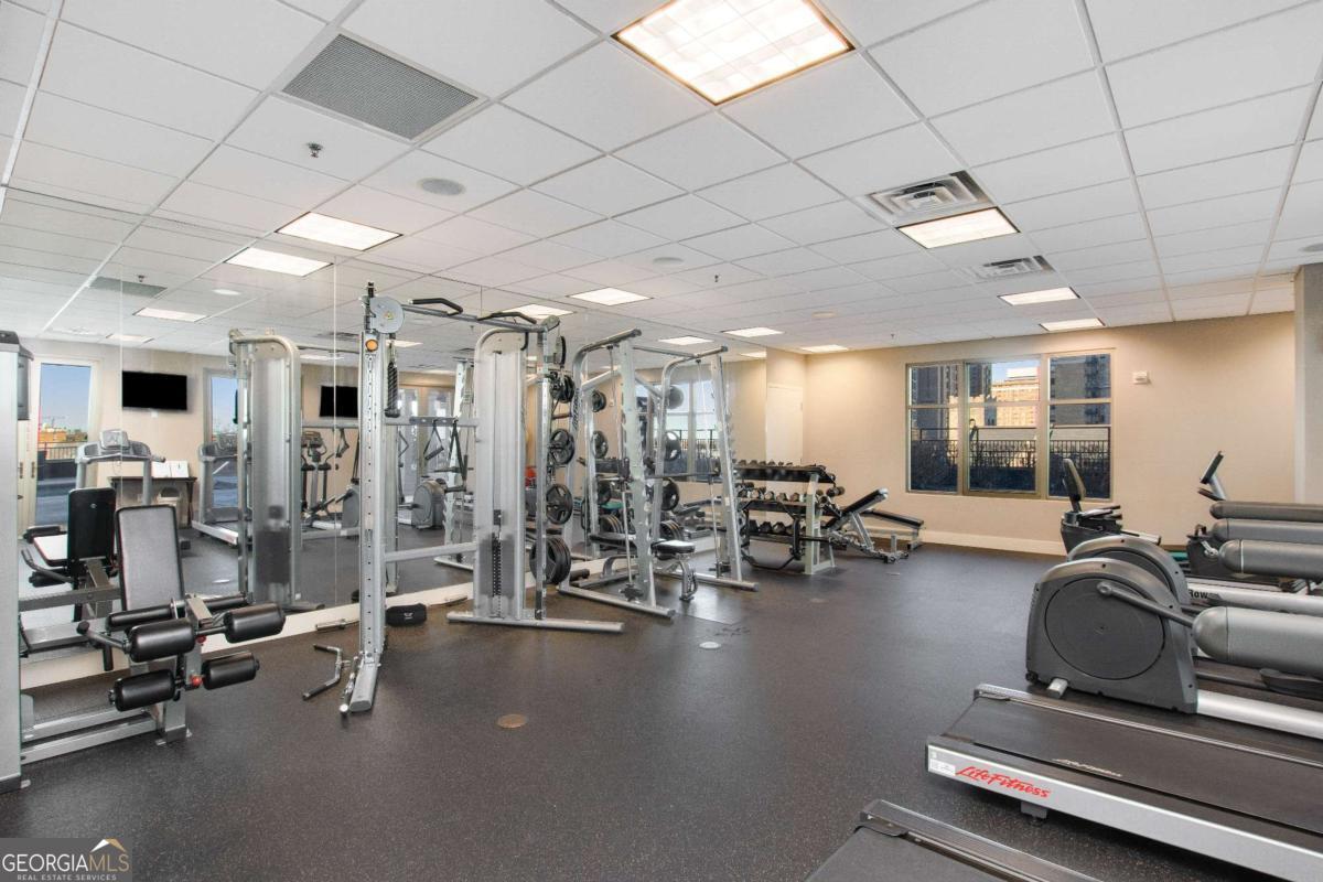 565 Peachtree Street Ne # 1209 Property Photo 41