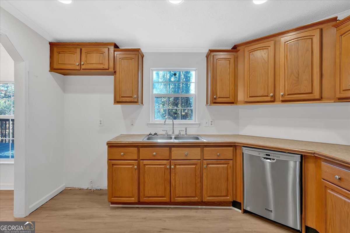 157 Reynolds Road Property Photo 18