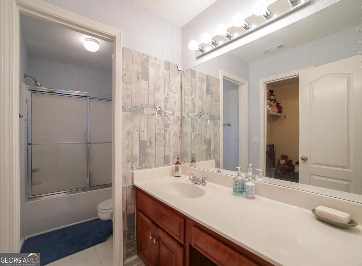 1030 Beverly Drive Property Photo 30