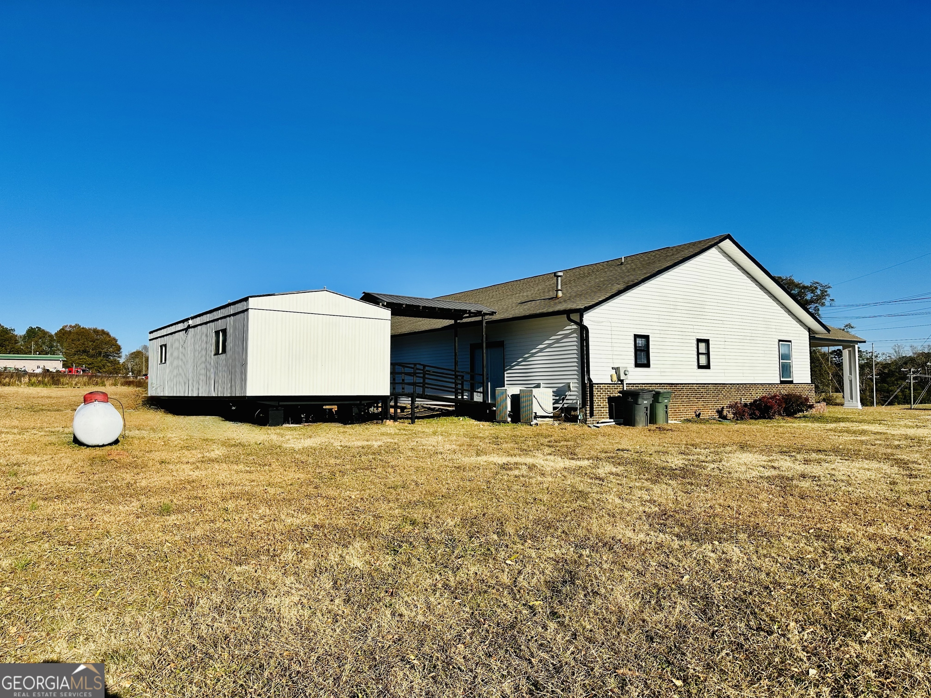 9311 U.s. Highway 19 Property Photo 3