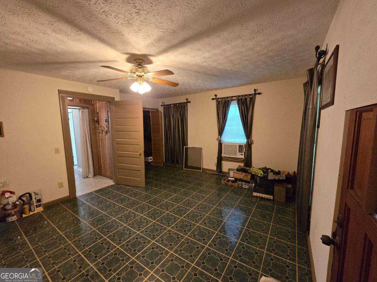 11953 Henderson Mountain Road Property Photo 54