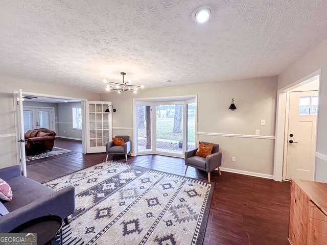 278 Oxley Drive Property Photo 4