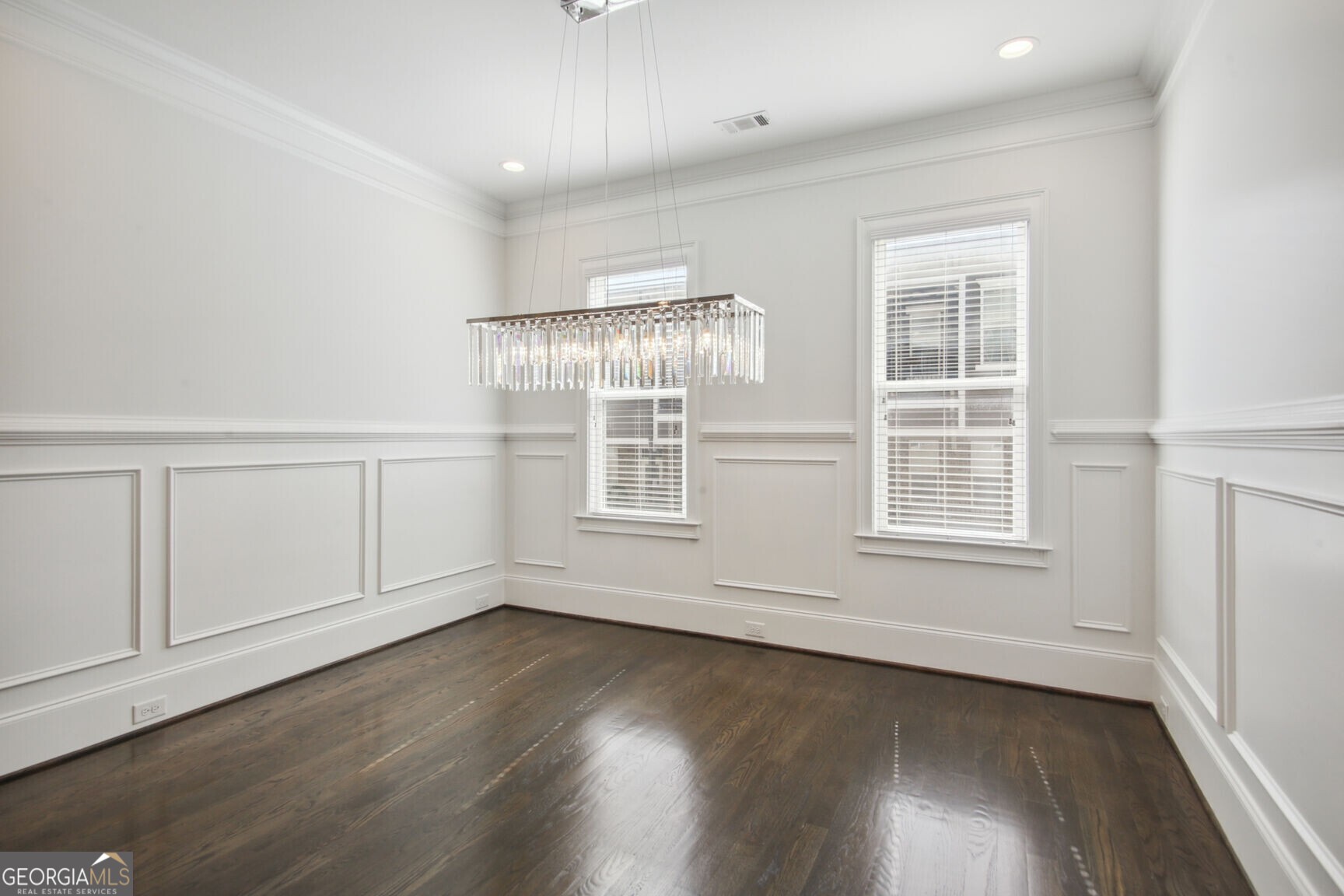 333 Brownstones Circle Ne Property Photo 4