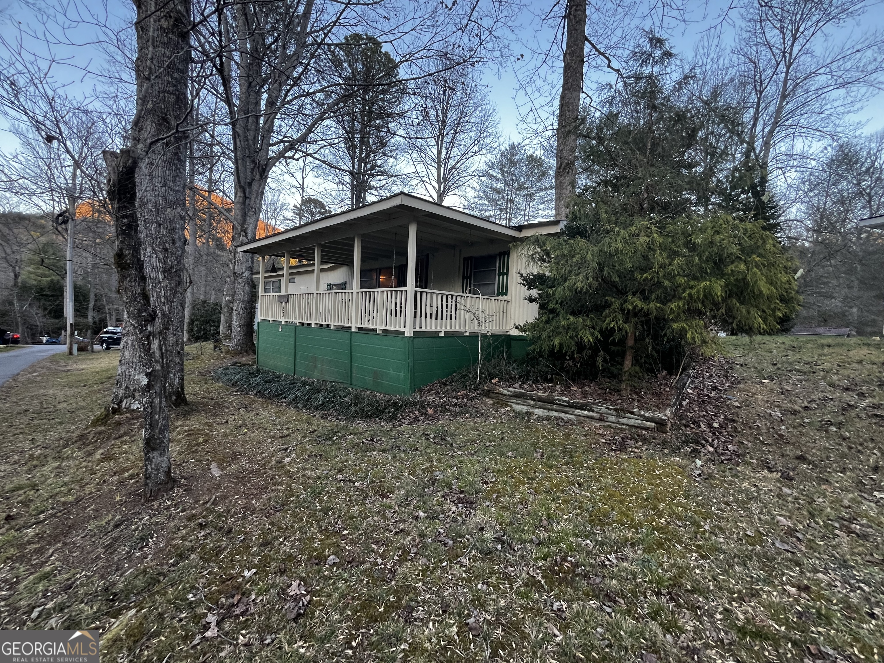 83 Leisure Woods Lane Property Photo 13