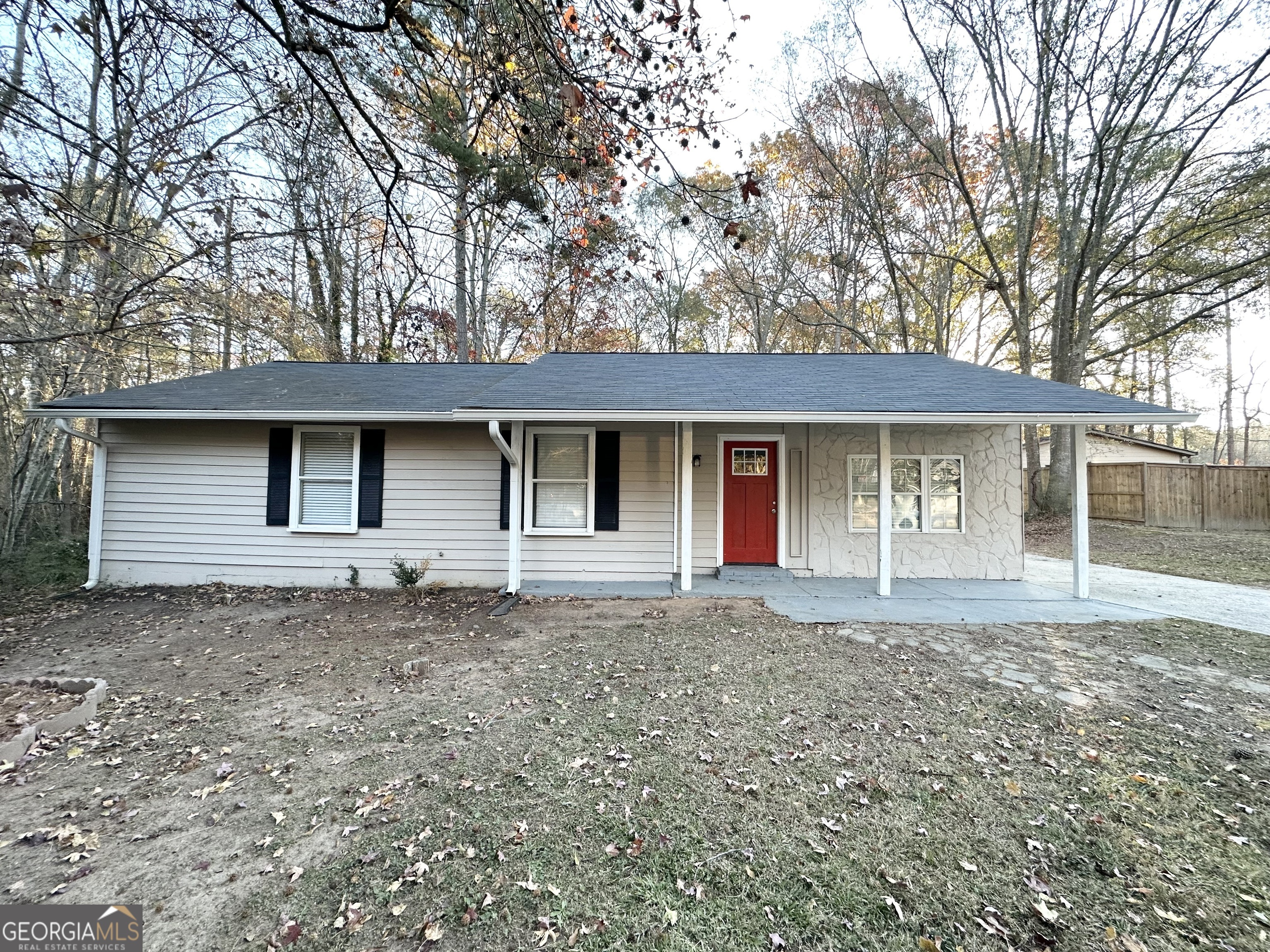 4864 Brookstone Parkway Property Photo 2