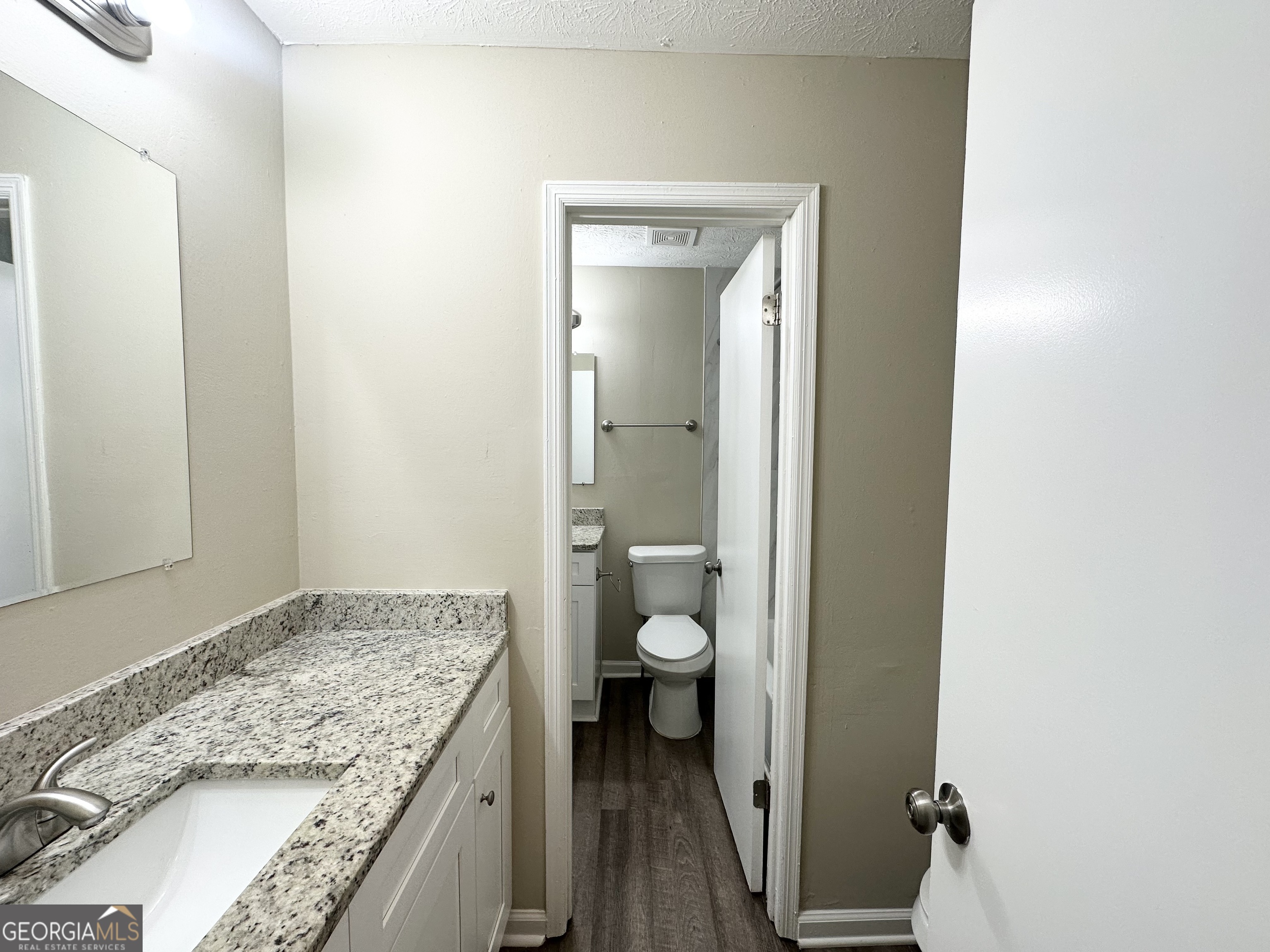 4864 Brookstone Parkway Property Photo 9