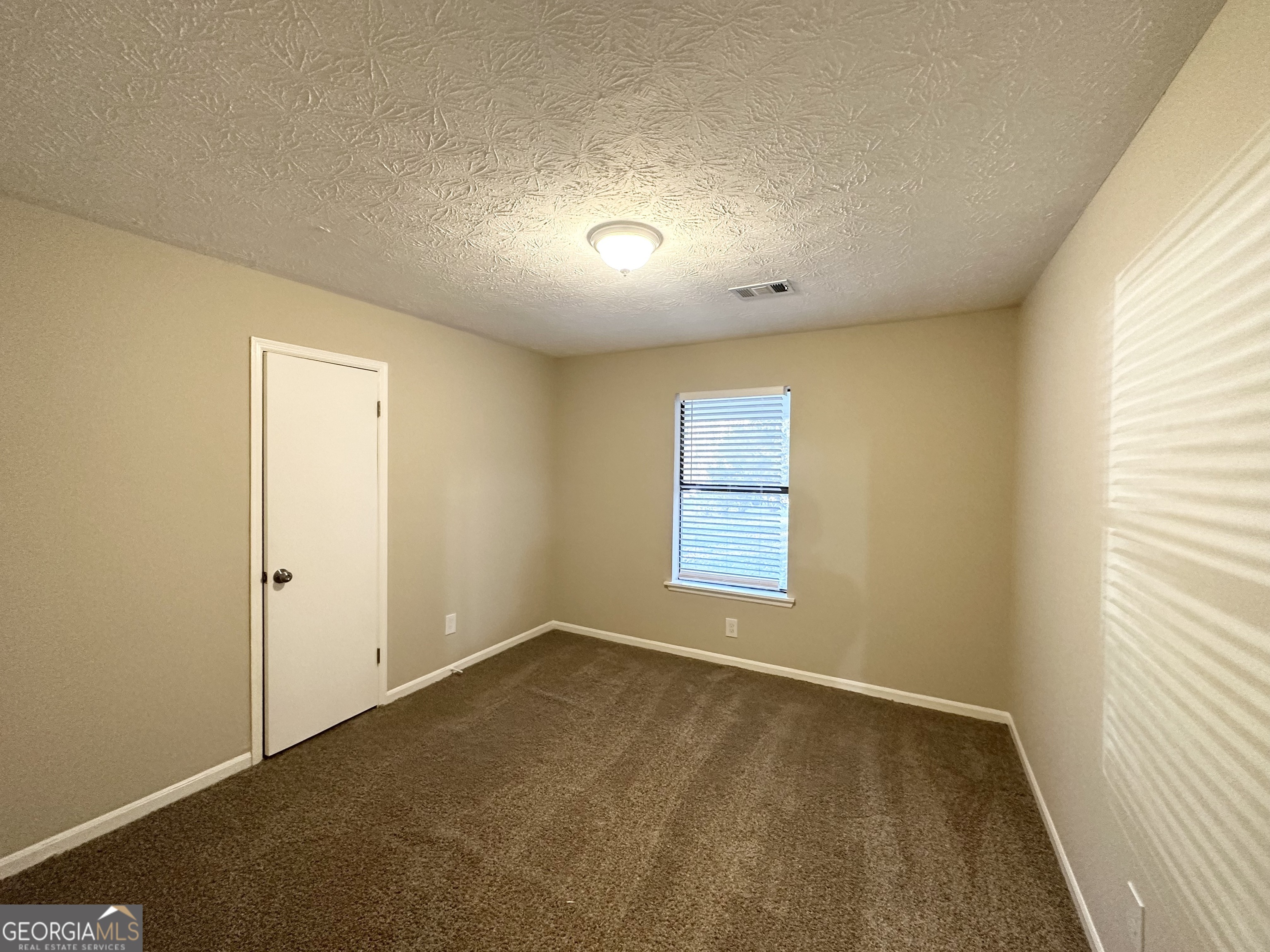 4864 Brookstone Parkway Property Photo 12