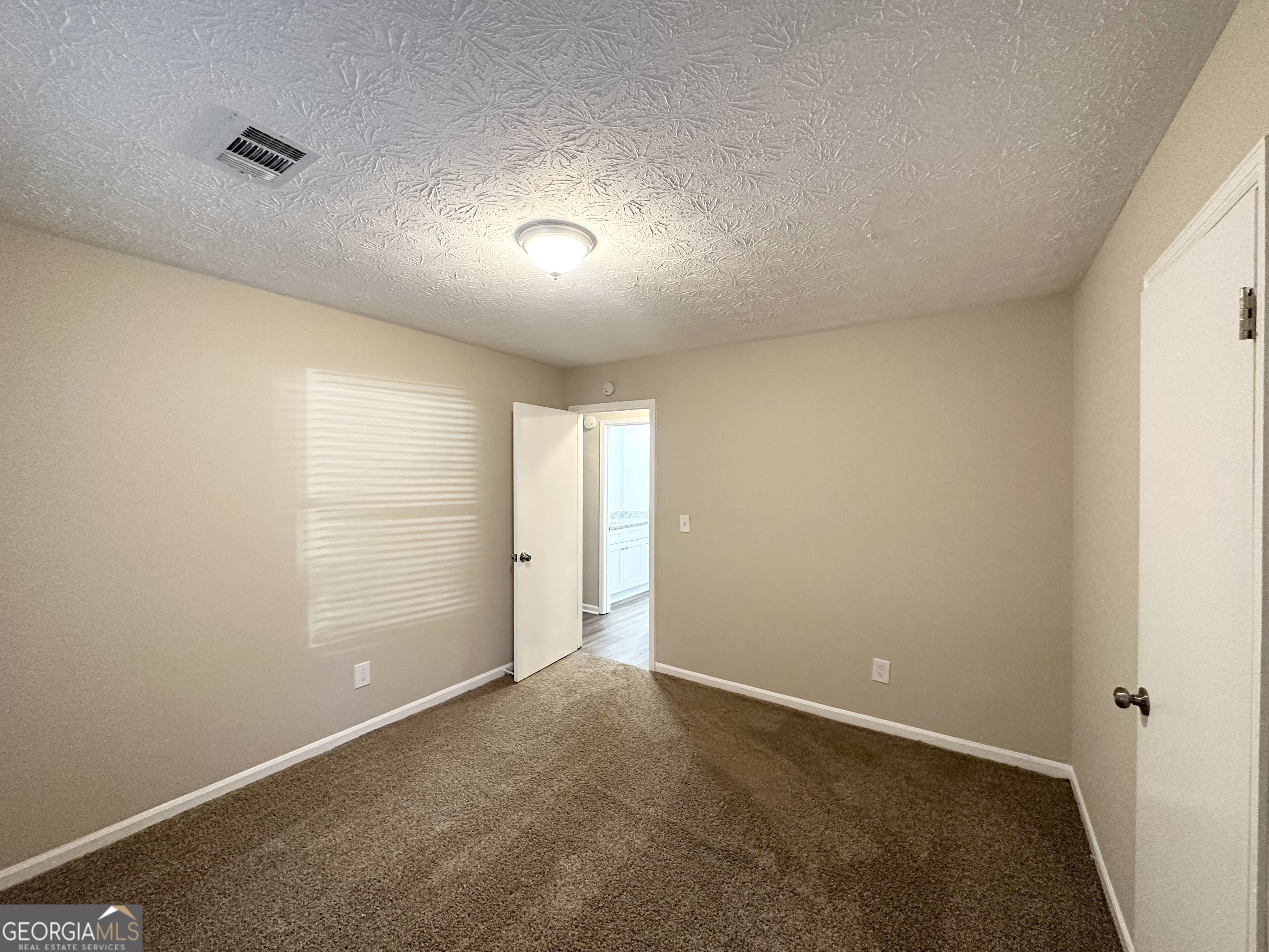 4864 Brookstone Parkway Property Photo 13