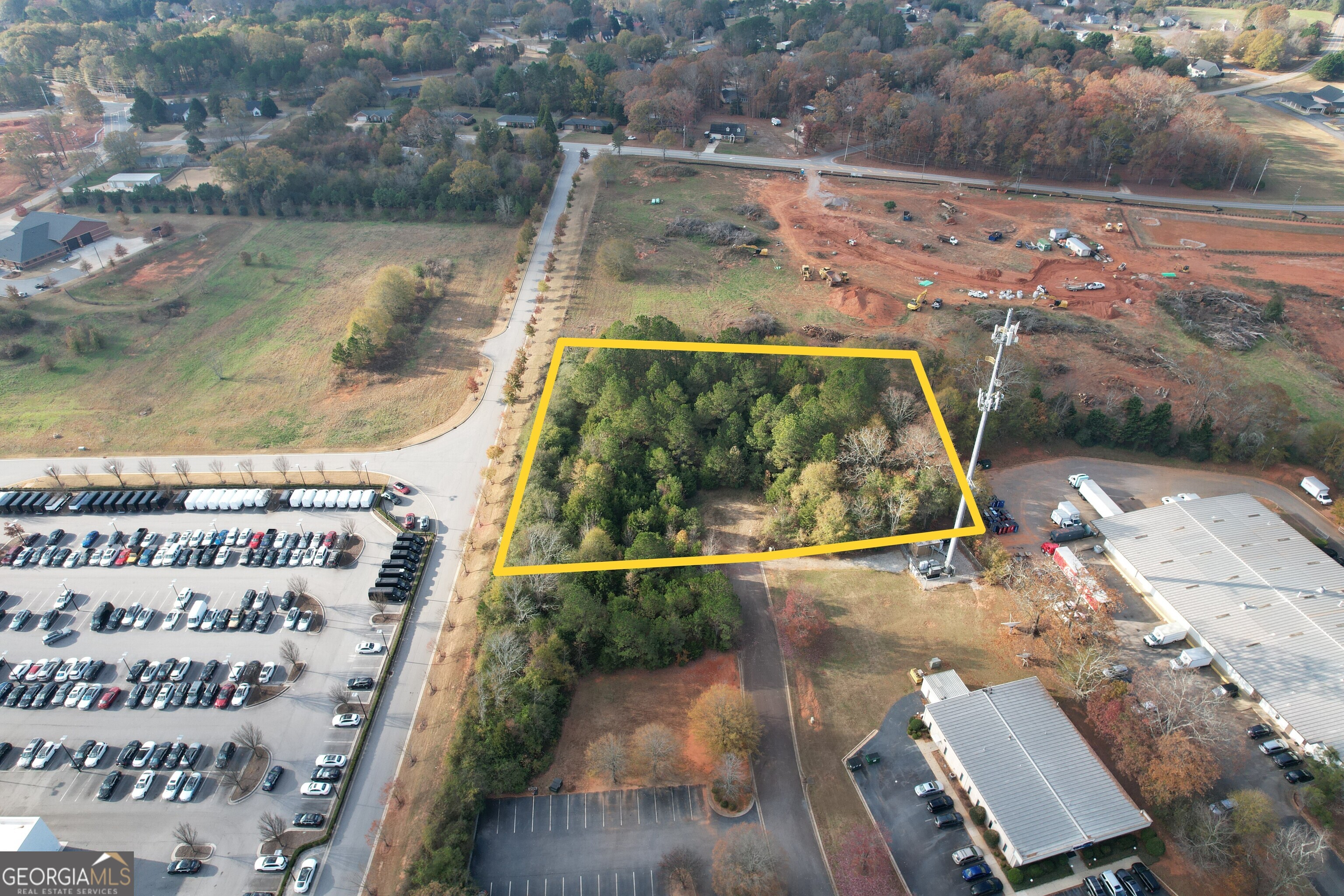 1020 Tower Place Property Photo 3