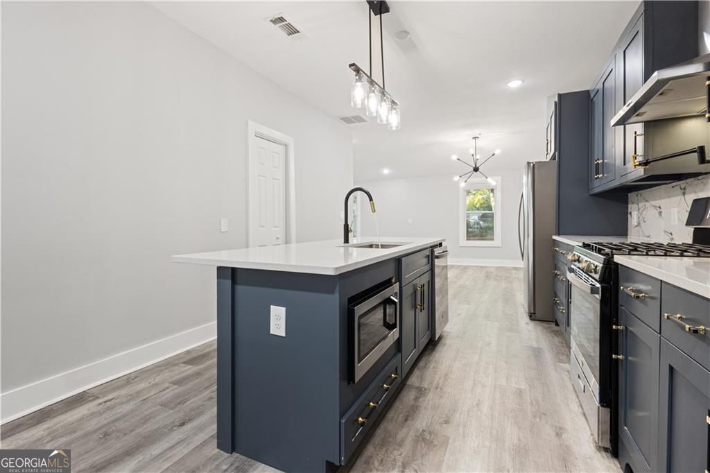 358 Roy Street Sw Property Photo 16