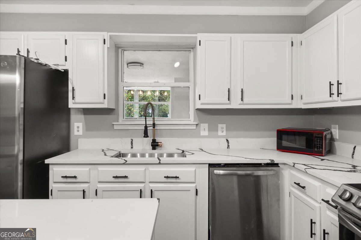 3665 Sharon Drive Property Photo 18