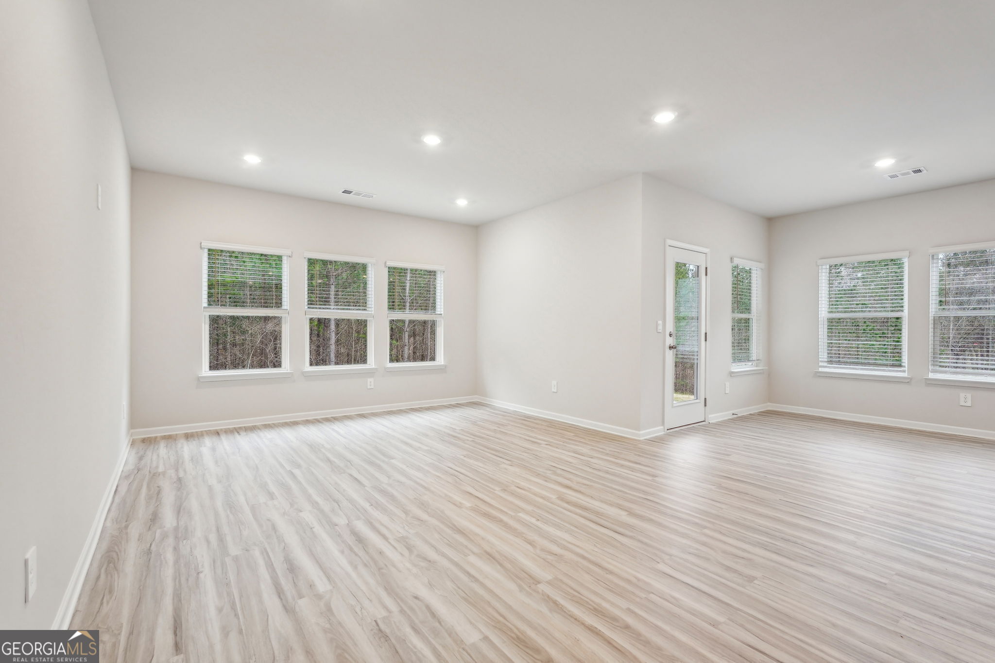 333 Ivey Township Drive Property Photo 10