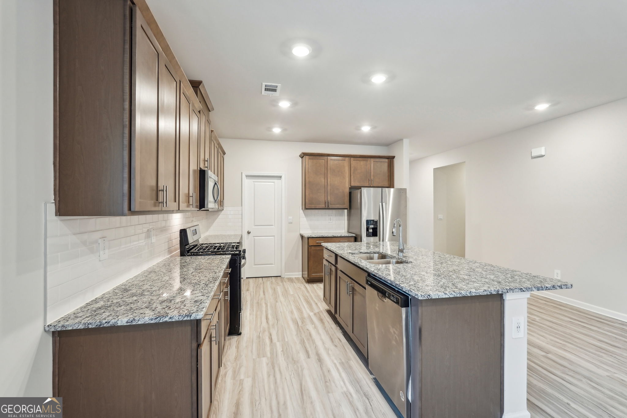 333 Ivey Township Drive Property Photo 17