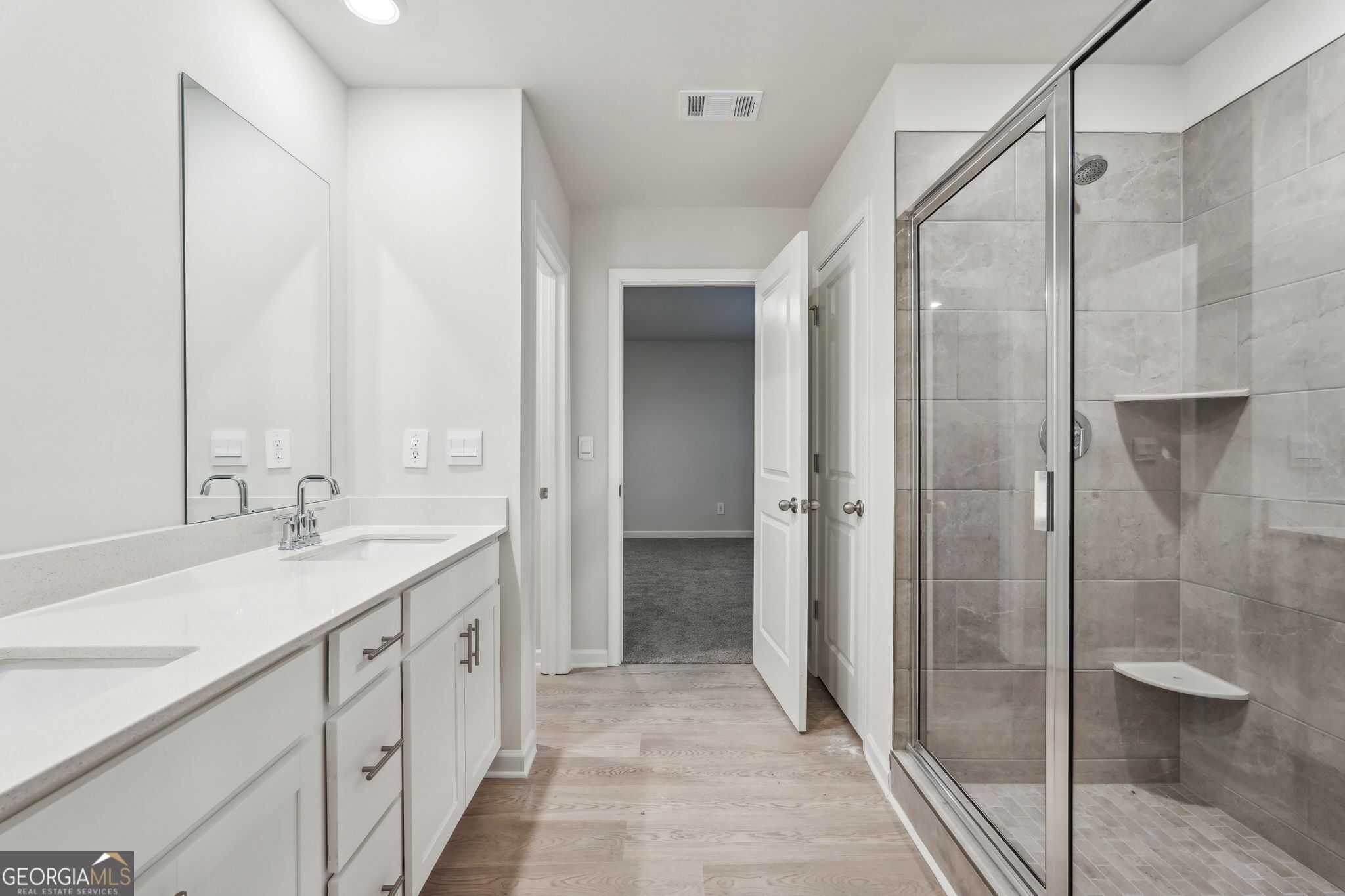 220 Proust Circle Property Photo 32