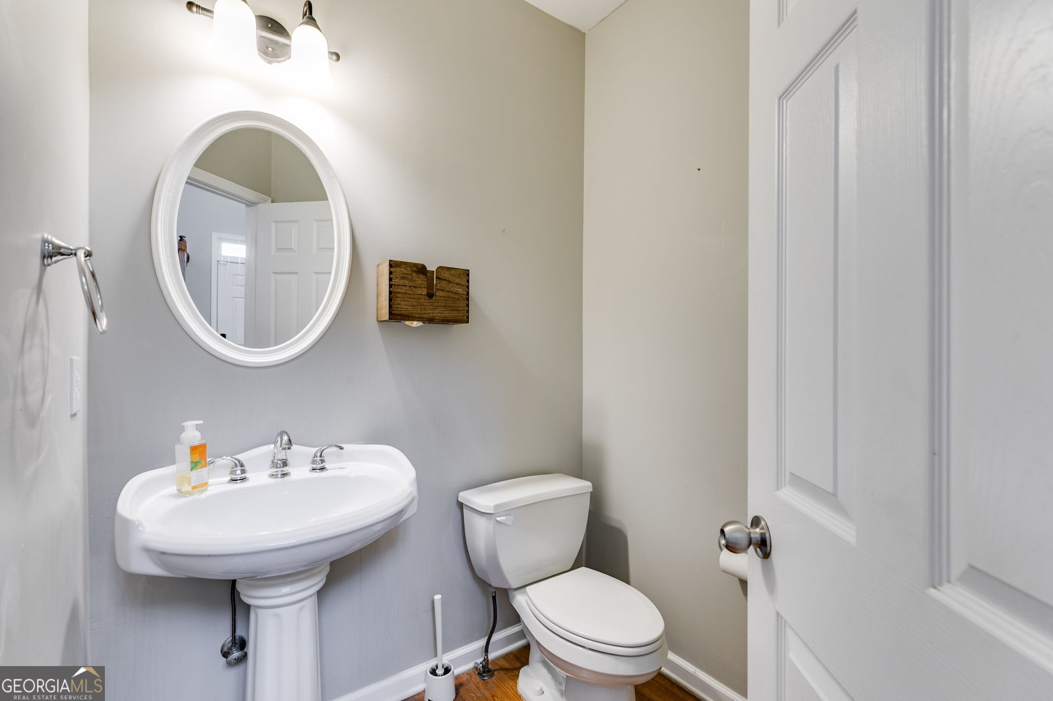 243 Yorkshire Lane Property Photo 10