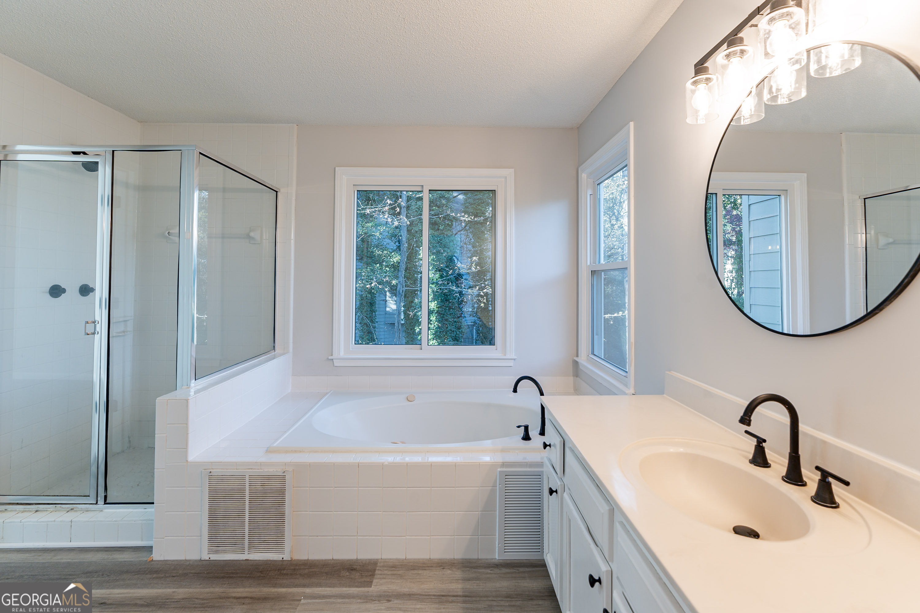 1237 Wynford Woods Sw Property Photo 12