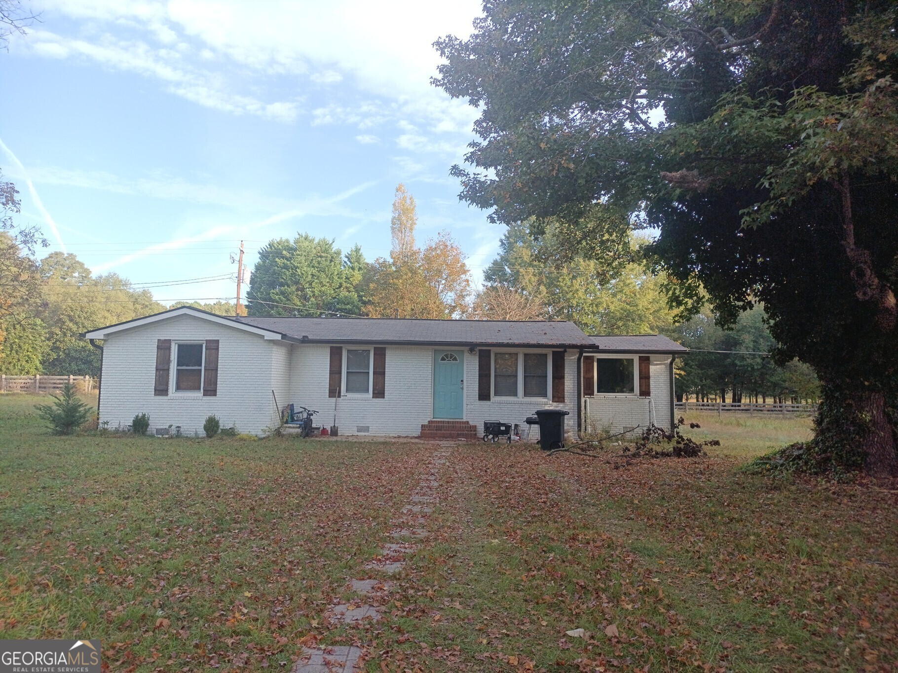 235 Maple Drive Property Photo 1
