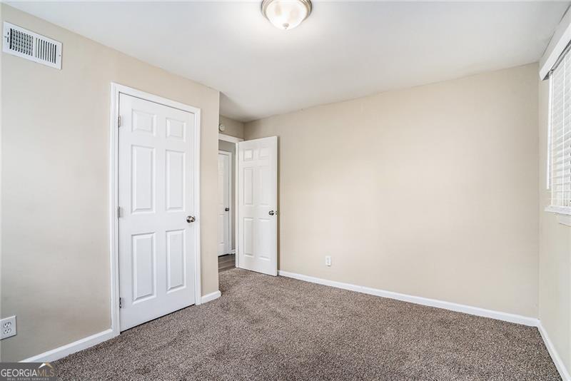 4404 Mercer Road Property Photo 13