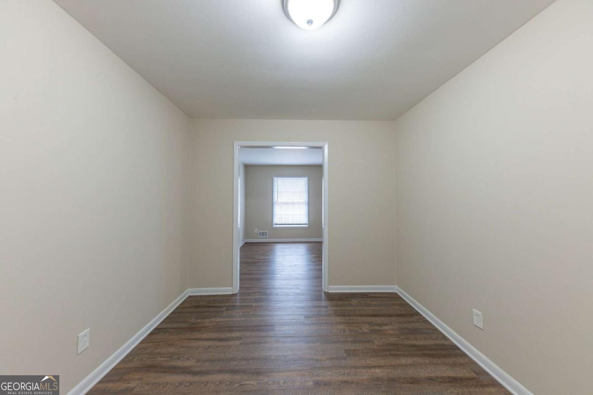 3390 Glenview Circle Sw Property Photo 11