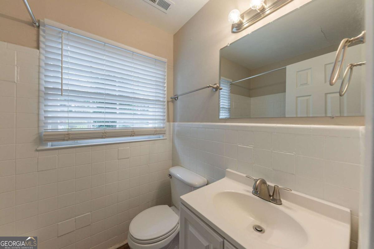 3390 Glenview Circle Sw Property Photo 16