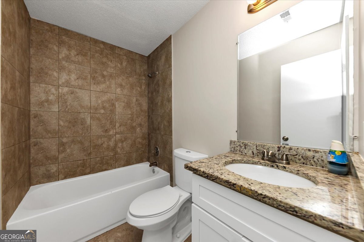 1299 Paddocks Way Property Photo 16