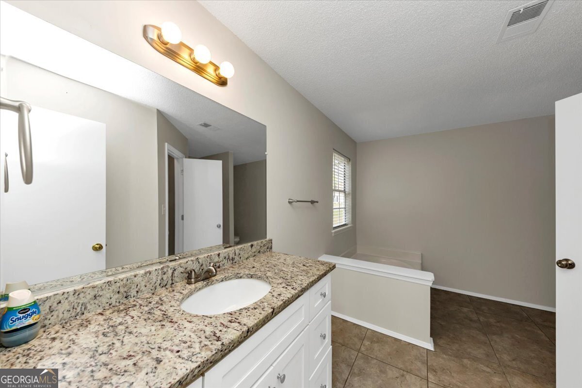 1299 Paddocks Way Property Photo 20