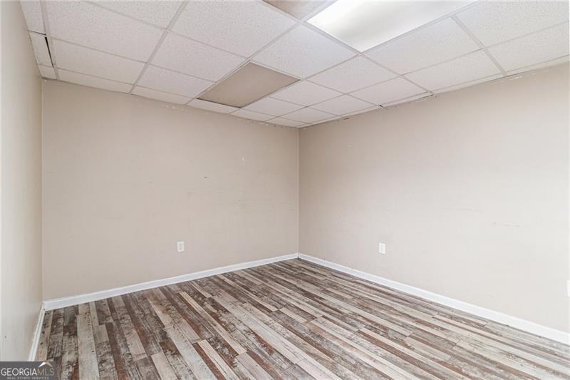 2326 Chestnut Log Property Photo 13
