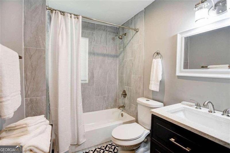 406 Illinois Avenue Nw Property Photo 4