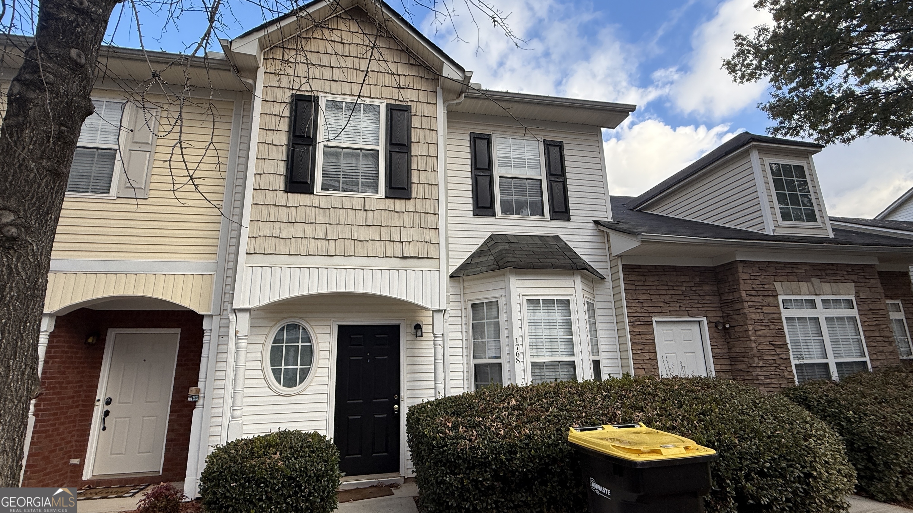 1768 Glen View Way Property Photo 1