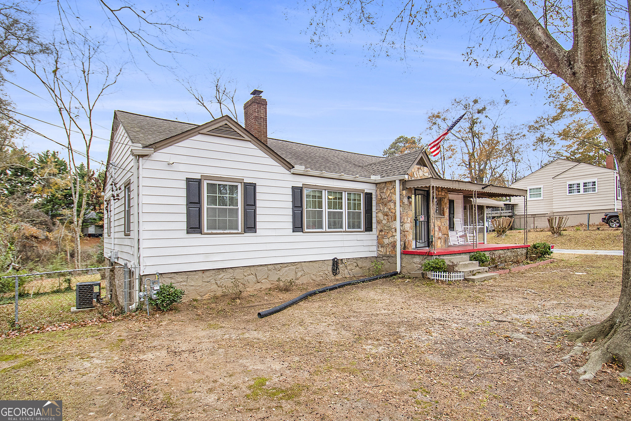 8451 Duncan Street Property Photo 2