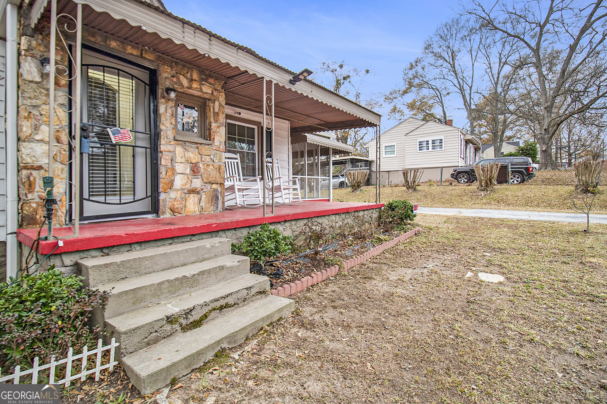 8451 Duncan Street Property Photo 5