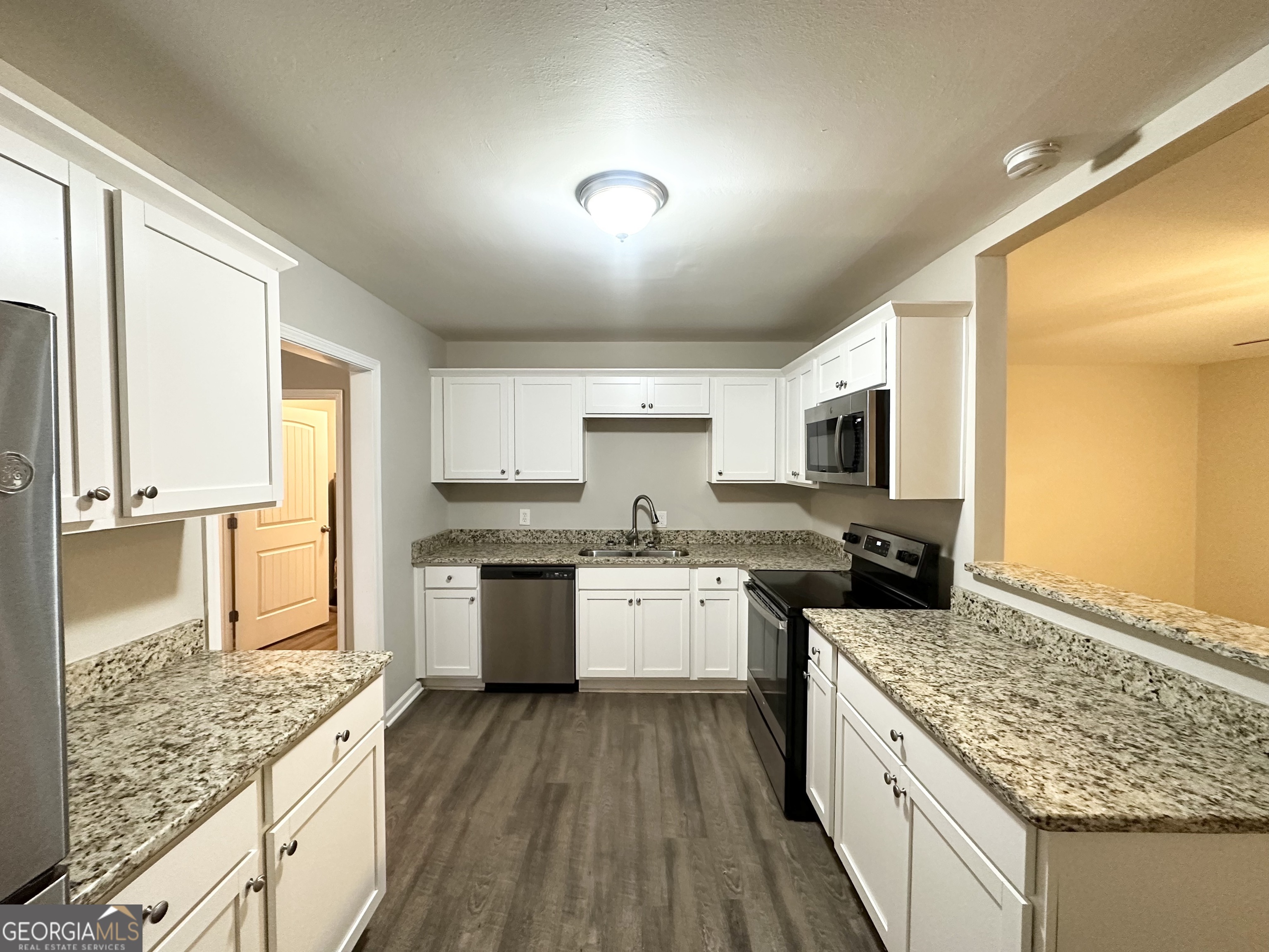 3444 Orchard Circle Property Photo 5