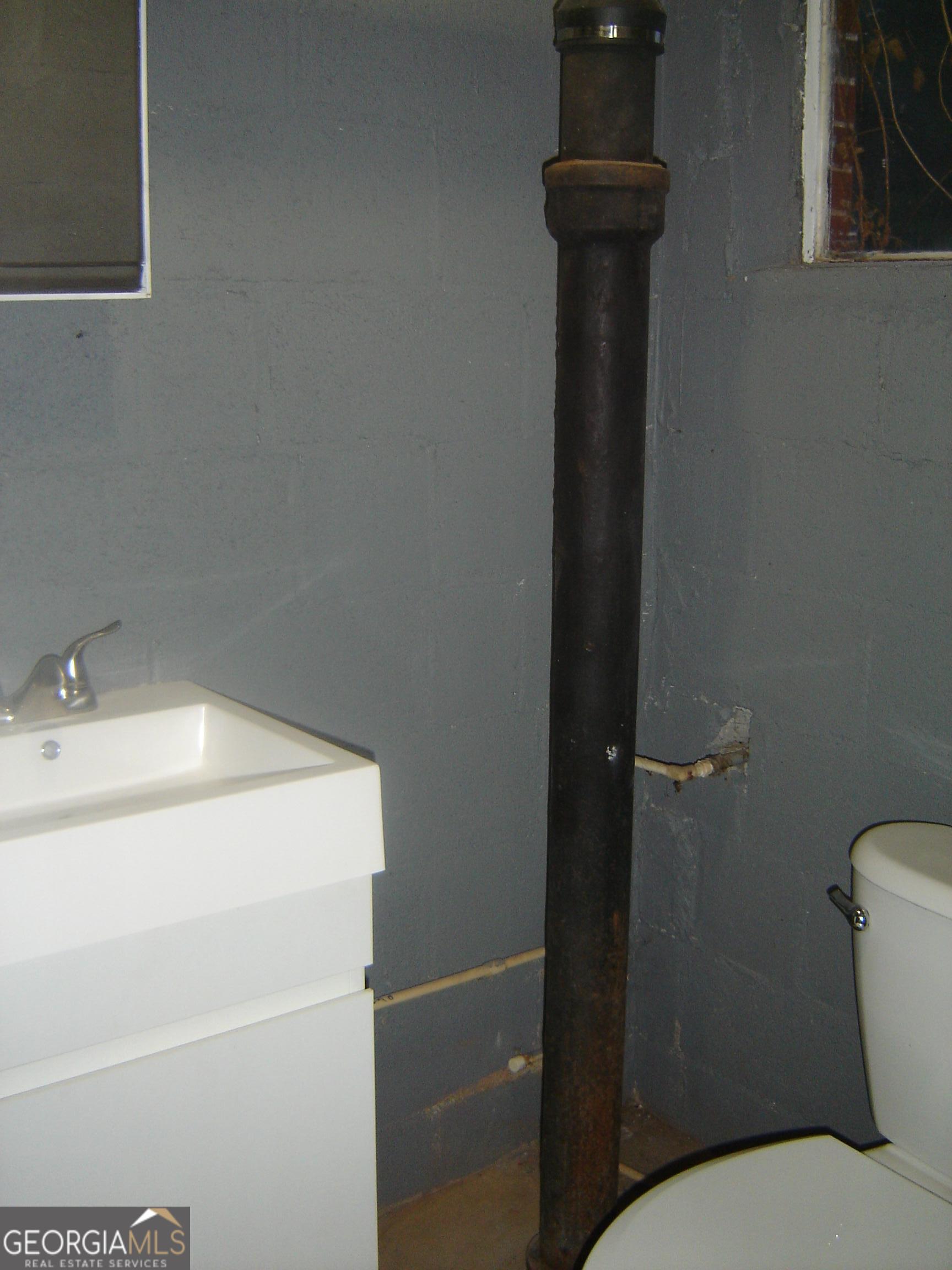 340 Cooledge Street Property Photo 45
