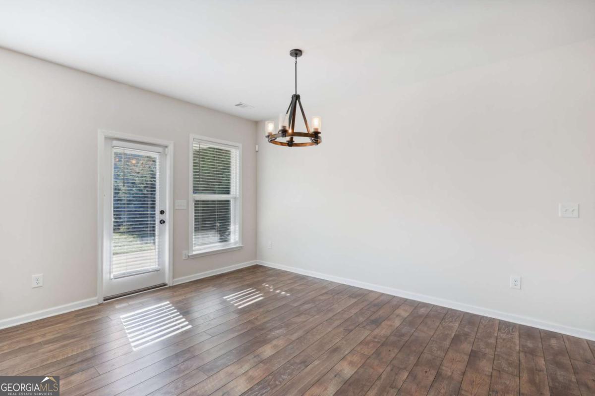 100 Academy Lane Property Photo 21