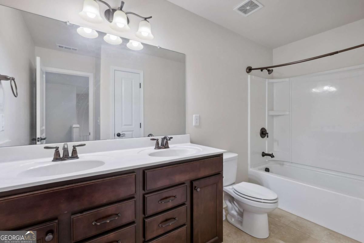 100 Academy Lane Property Photo 29