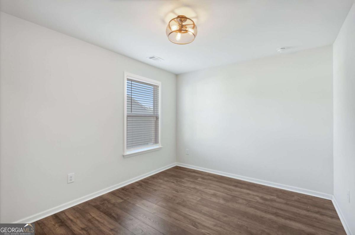 100 Academy Lane Property Photo 30