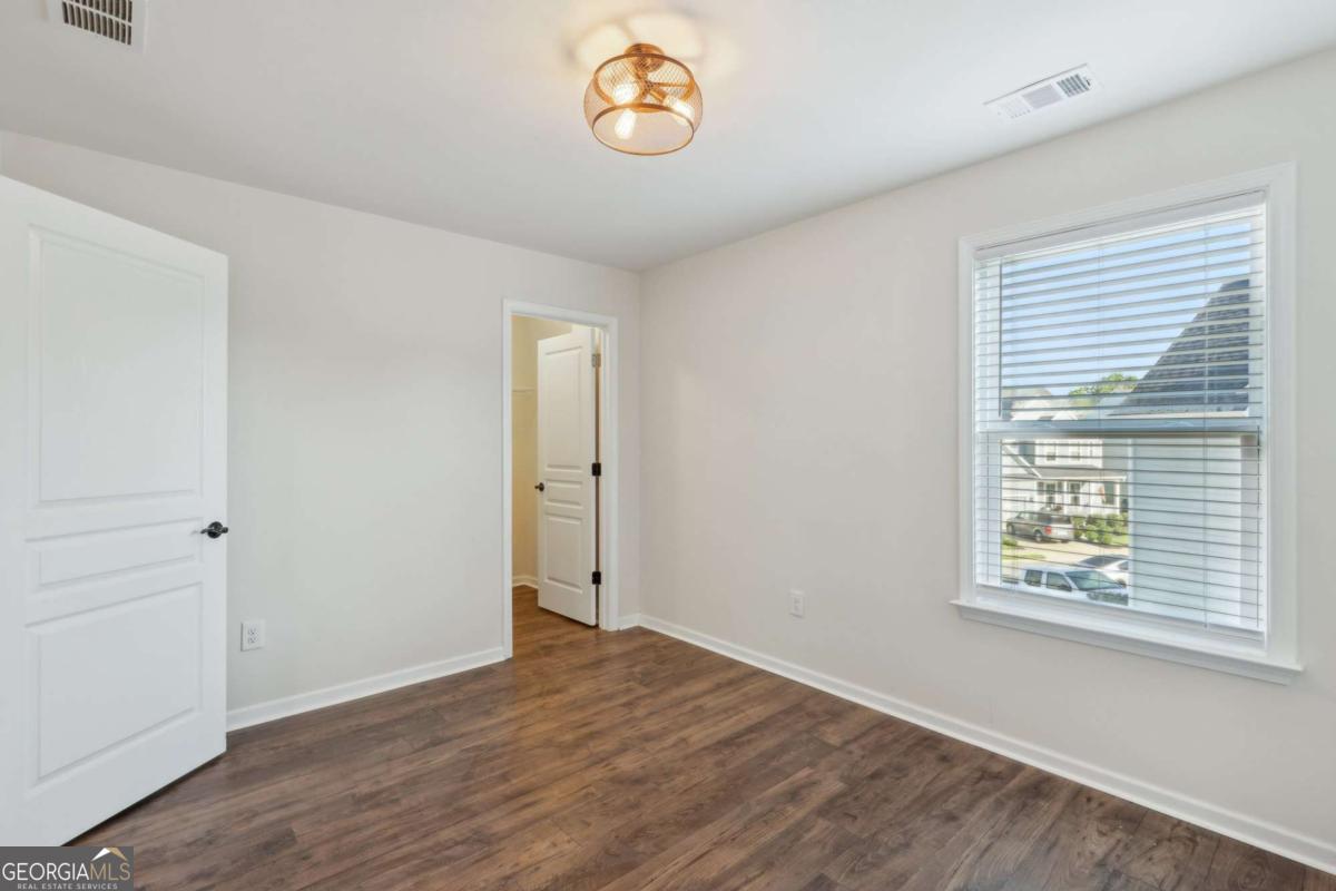 100 Academy Lane Property Photo 31