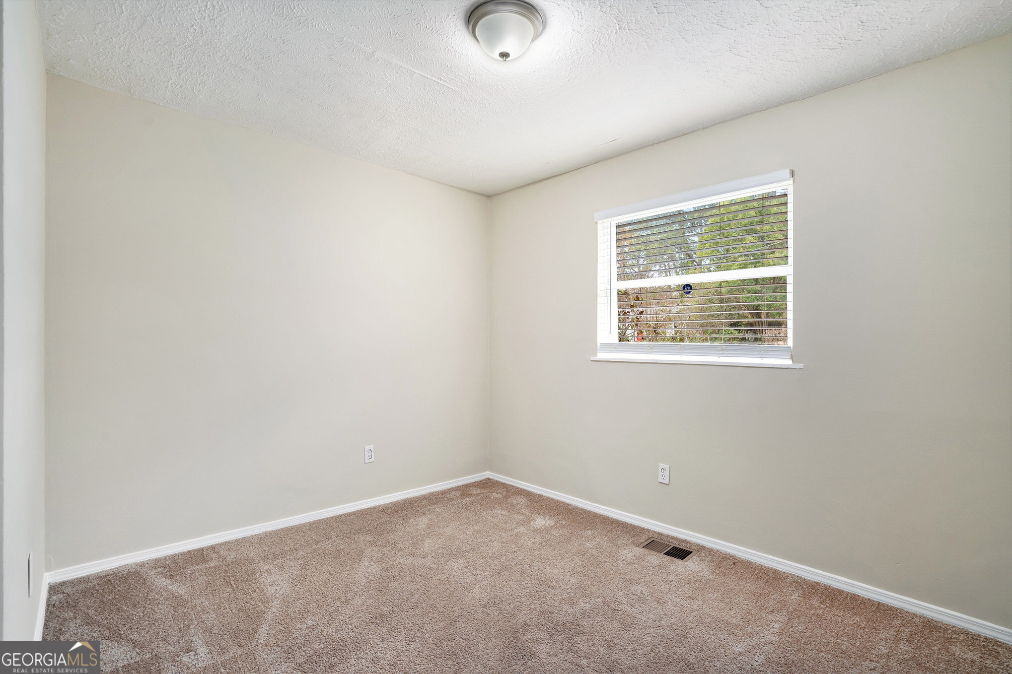 2625 Abner Place Property Photo 9