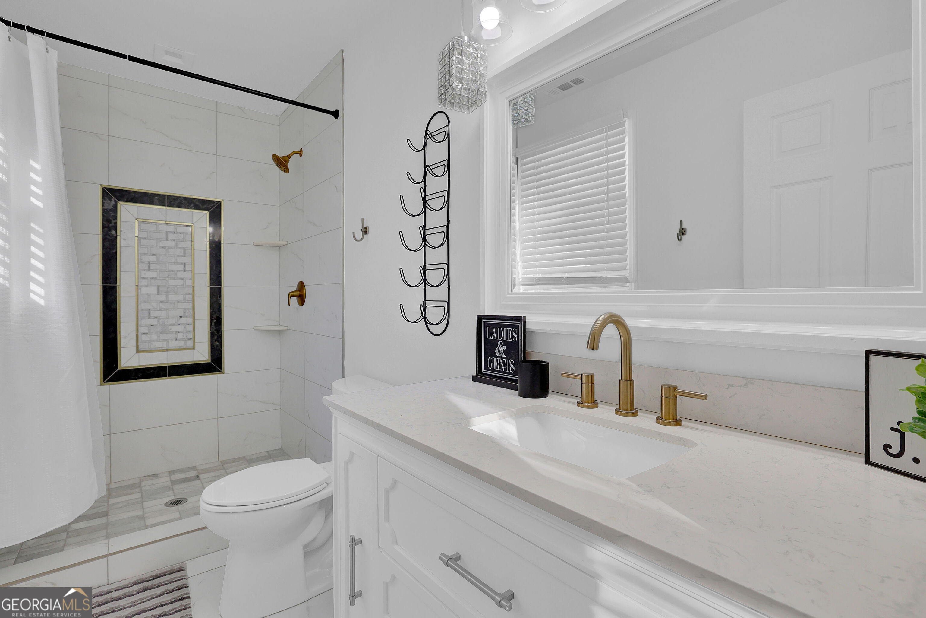 1100 Janes Lane Ne Property Photo 15