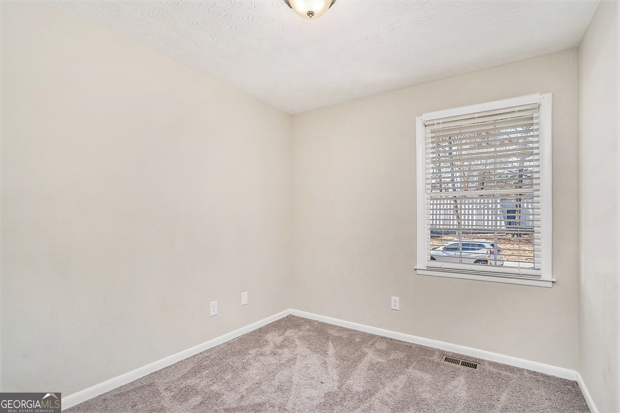 1767 Big Horn Court Property Photo 7