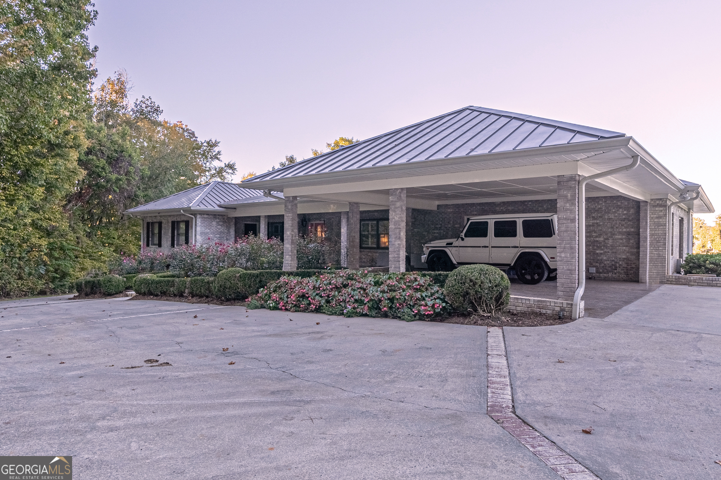 121 Grace Trace Property Photo 48