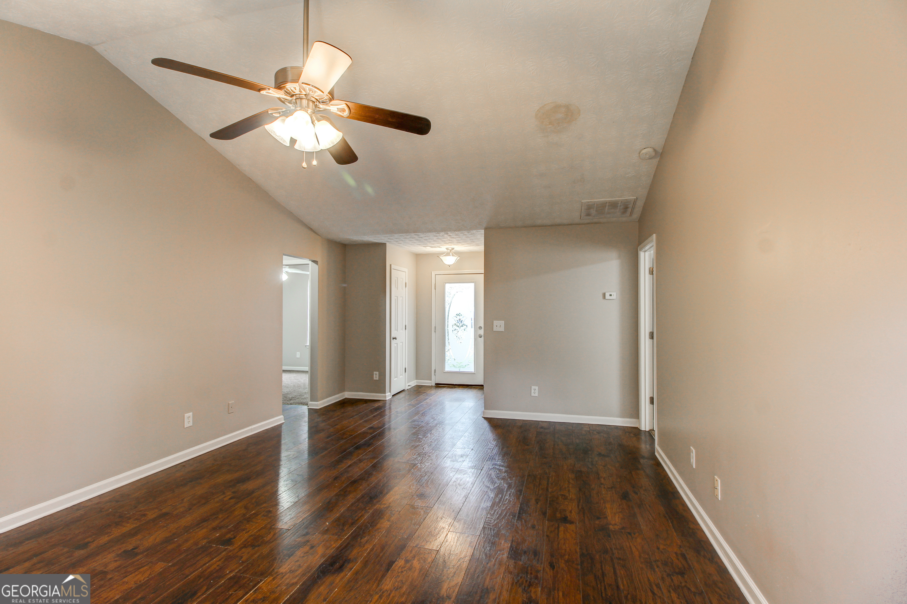 1624 Graystone Drive Property Photo 6