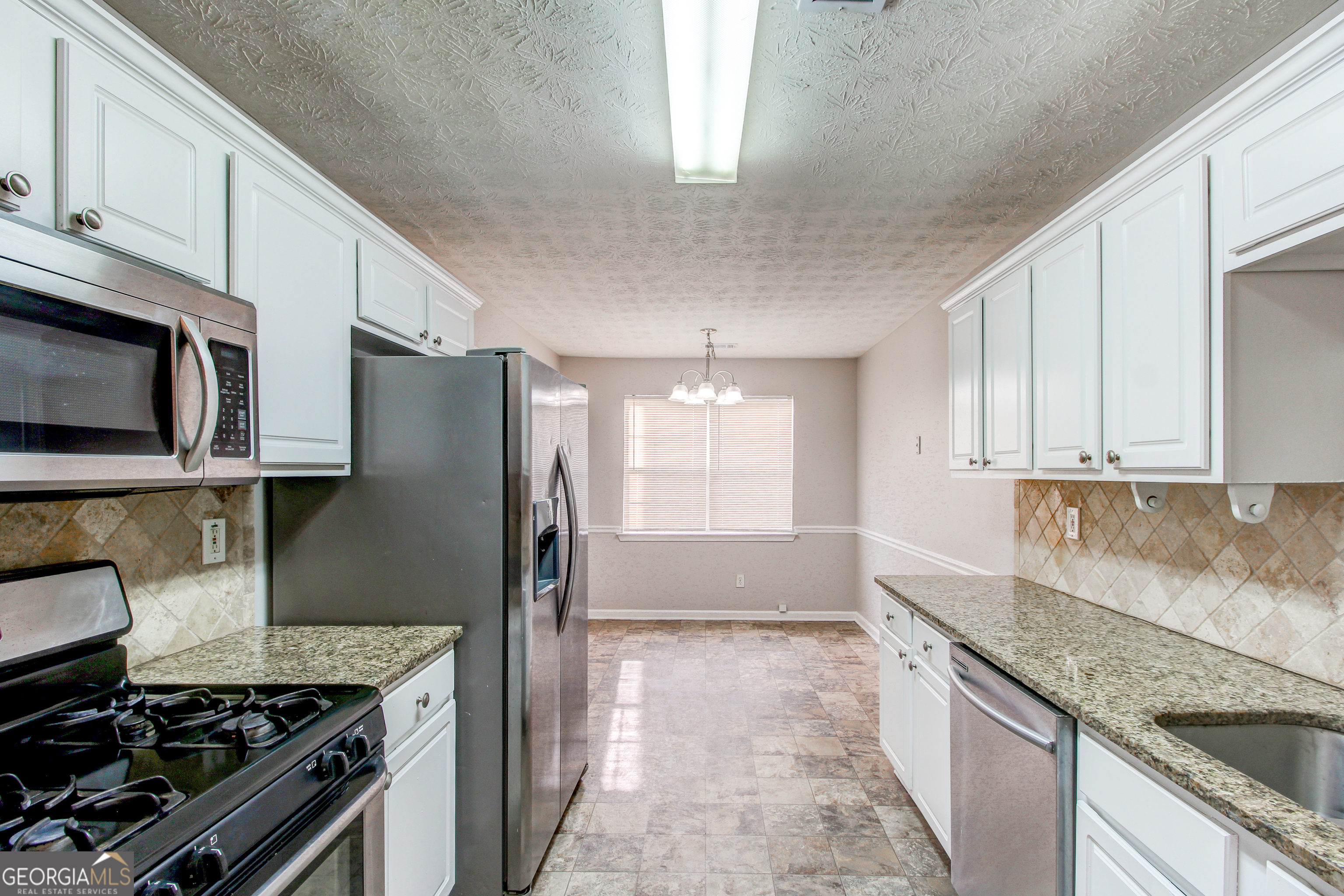 1624 Graystone Drive Property Photo 8
